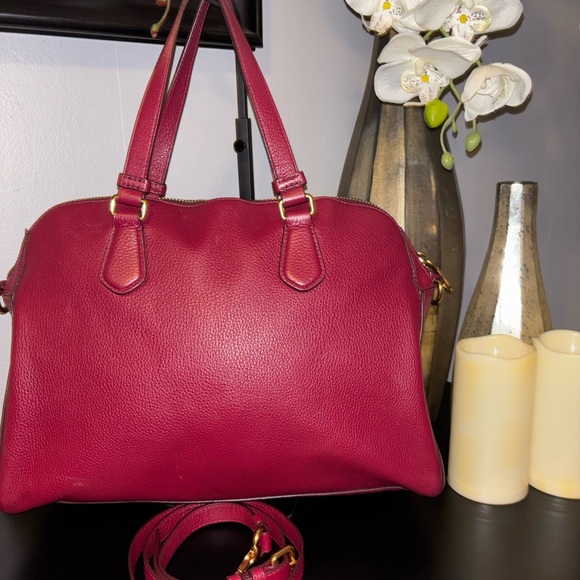 Marc Jacobs Red Satchel with Gold Chain - Picture 2 of 8